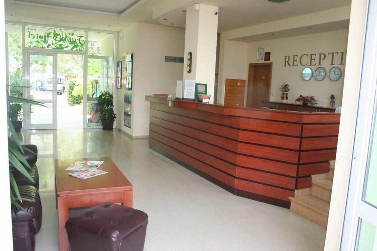 Family Hotel Aurelia Sunny Beach Exterior foto