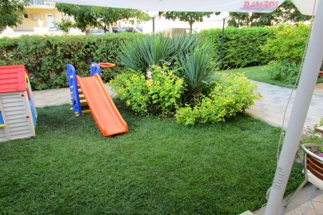 Family Hotel Aurelia Sunny Beach Exterior foto